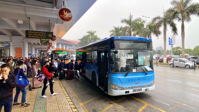 Dịch vụ tiện ích - xe shutle bus miễn phí tại Cảng HKQT Nội Bài