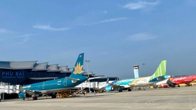 Đưa vào khai thác Nhà ga hành khách T2 Phú Bài 