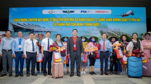 Nhà ga T2 Phú Bài đón chuyến bay quốc tế đầu tiên