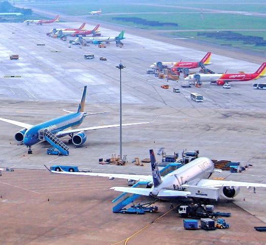 Kết quả giám sát Slot tại cảng HKQT Nội Bài và Tân Sơn Nhất tháng 9 năm 2023