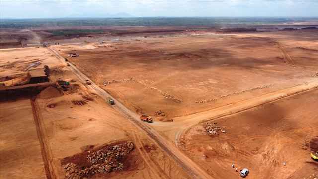 Tháo gỡ khó khăn liên quan định mức, đơn giá, vật liệu xây dựng công trình giao thông