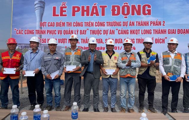 Quyết tâm 150 ngày vượt nắng, thắng mưa, sớm đưa công trình về đích